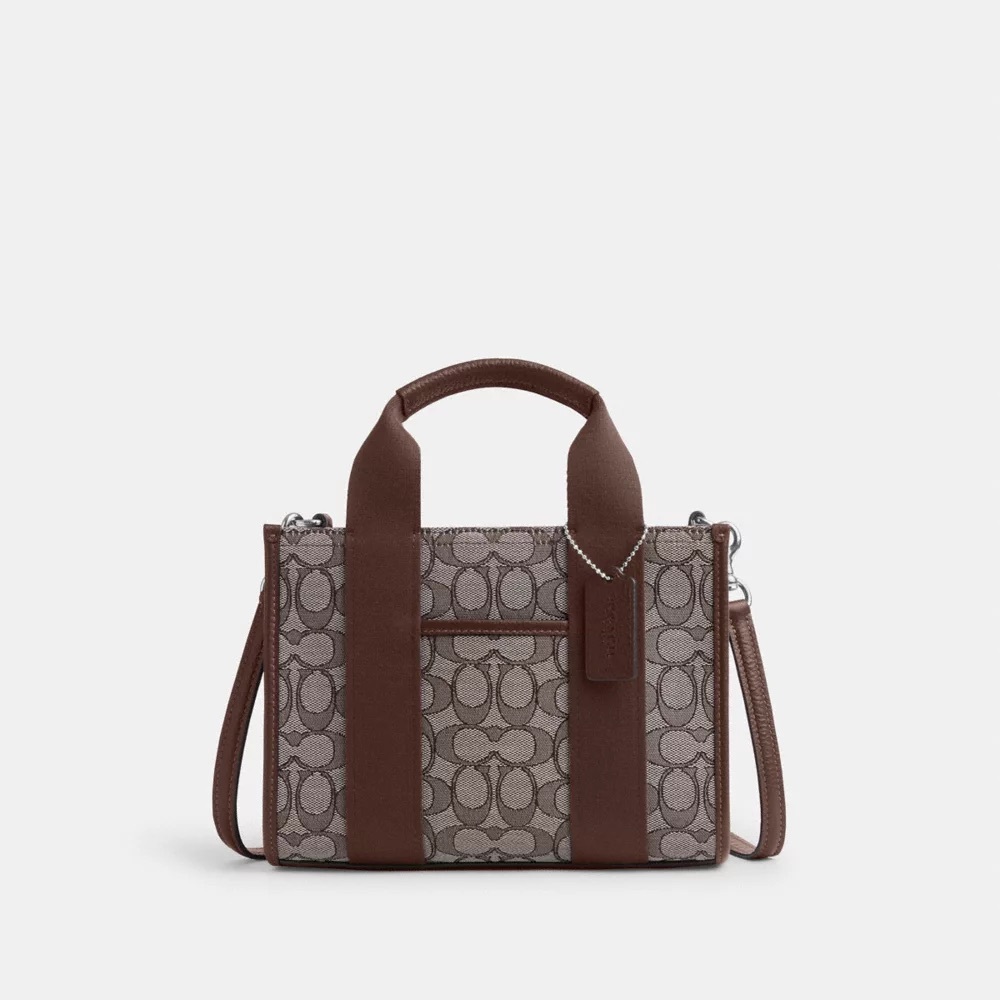 NWT Coach Smith Tote bag 24 in signature Jacquard.